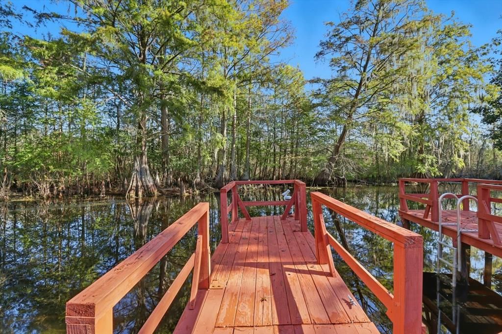 En Venta: $425,000 (3 camas, 2 baños, 2452 Pies cuadrados)