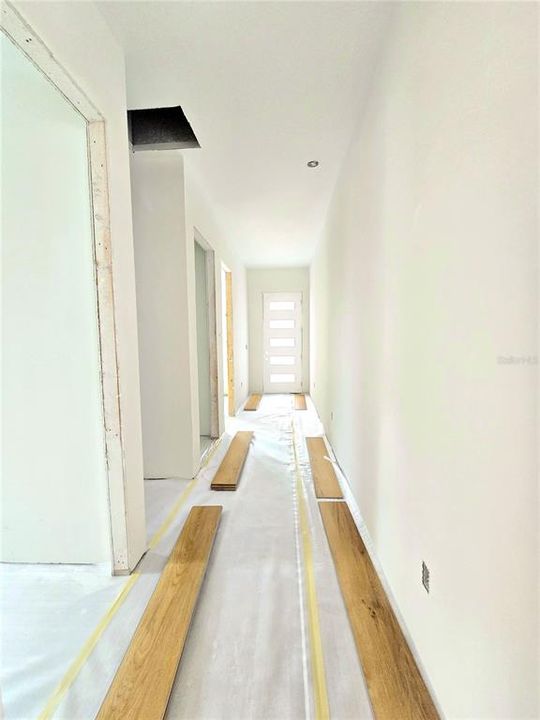 For Sale: $698,000 (3 beds, 2 baths, 1671 Square Feet)