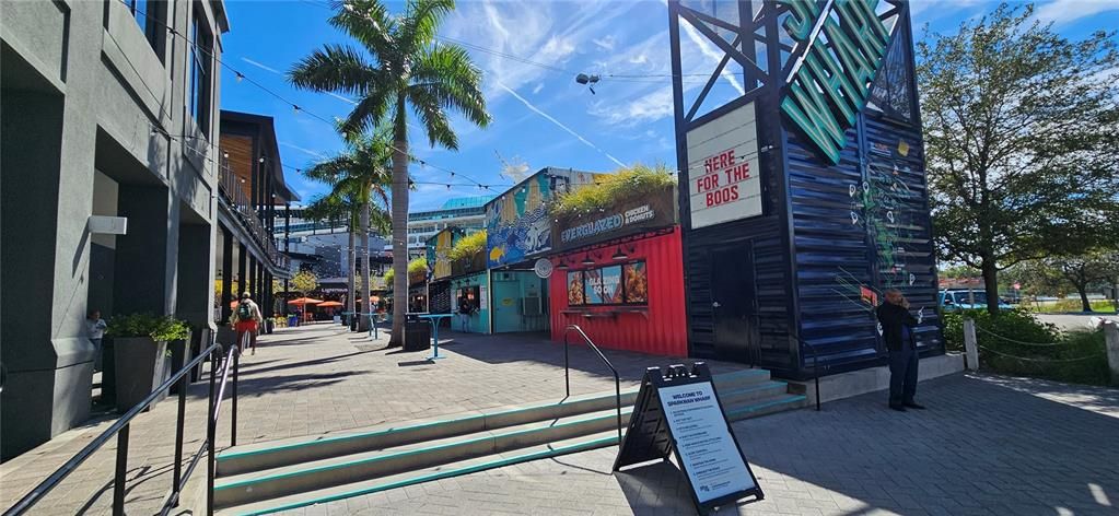 For Sale: $698,000 (3 beds, 2 baths, 1671 Square Feet)