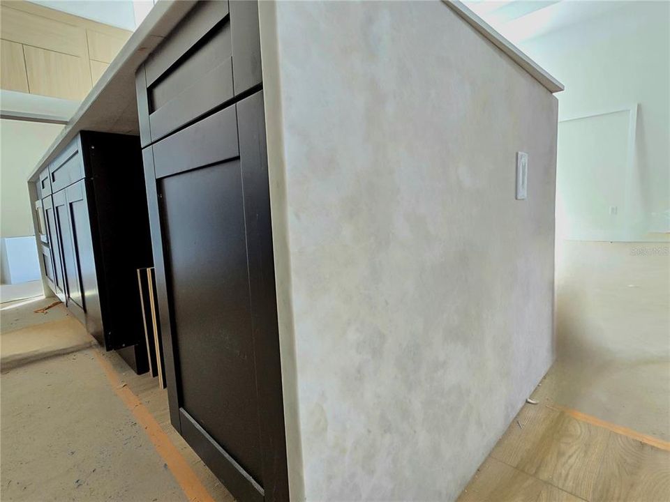 For Sale: $698,000 (3 beds, 2 baths, 1671 Square Feet)