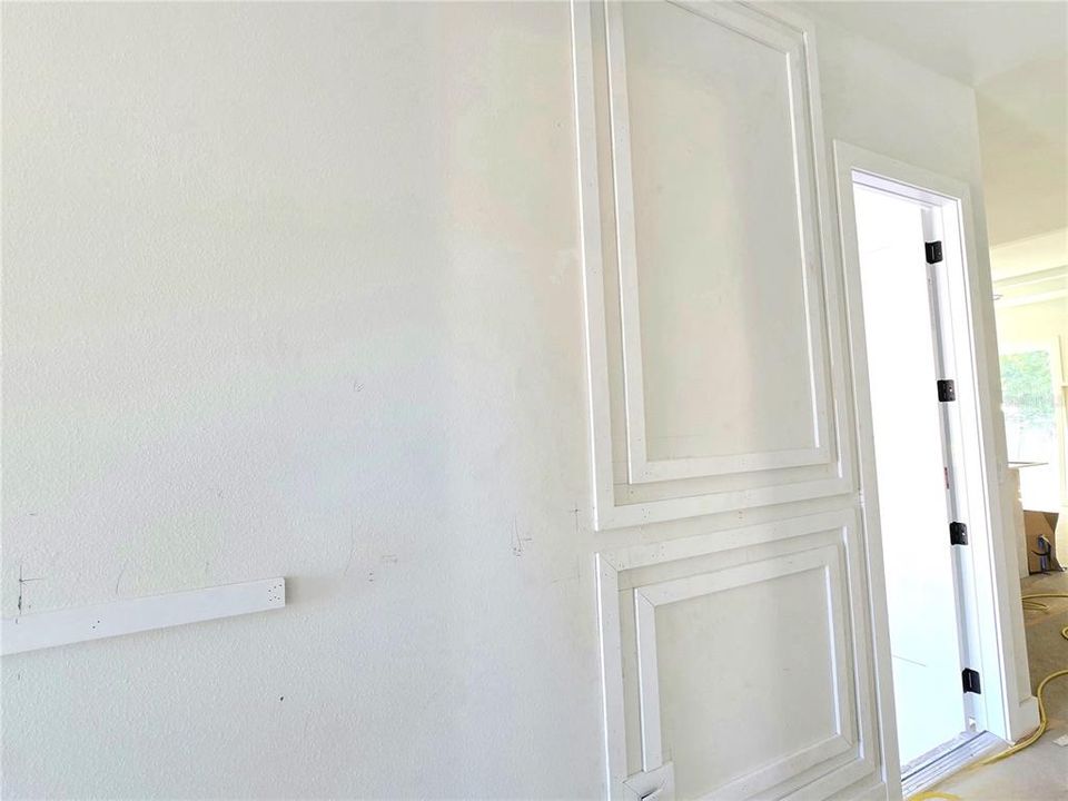 For Sale: $698,000 (3 beds, 2 baths, 1671 Square Feet)