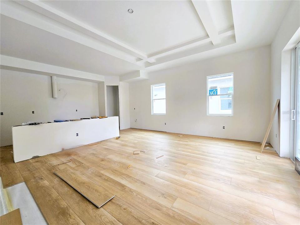 For Sale: $698,000 (3 beds, 2 baths, 1671 Square Feet)