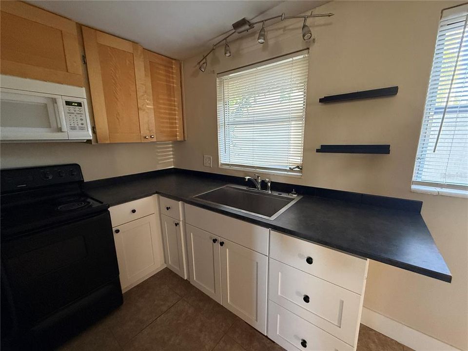 En Renta: $1,400 (1 camas, 1 baños, 800 Pies cuadrados)