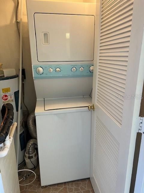 出租: $1,925 (2 贝兹, 2 浴室, 1010 平方英尺)