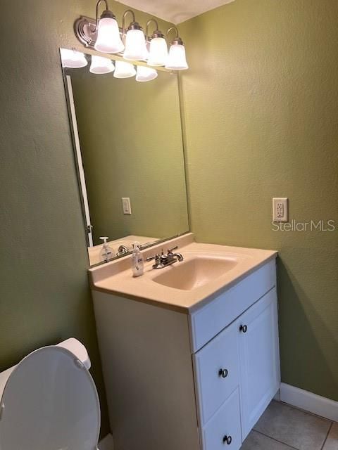 出租: $1,925 (2 贝兹, 2 浴室, 1010 平方英尺)