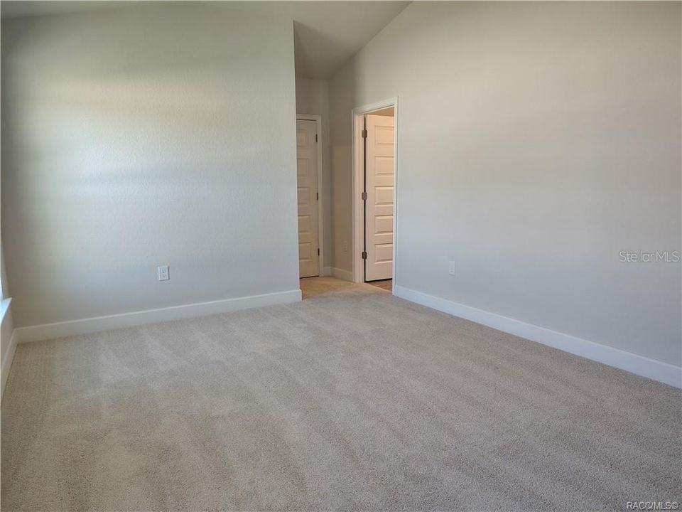 Active With Contract: $290,250 (4 beds, 2 baths, 1635 Square Feet)