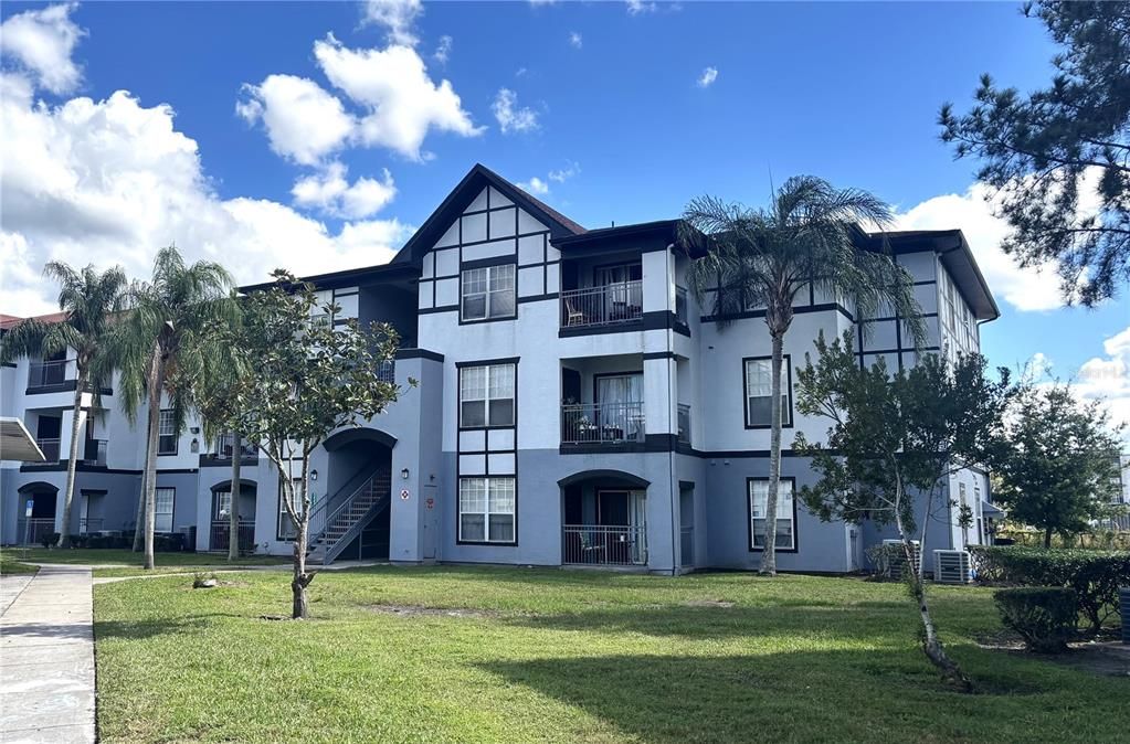 Recently Rented: $1,649 (3 beds, 2 baths, 1206 Square Feet)