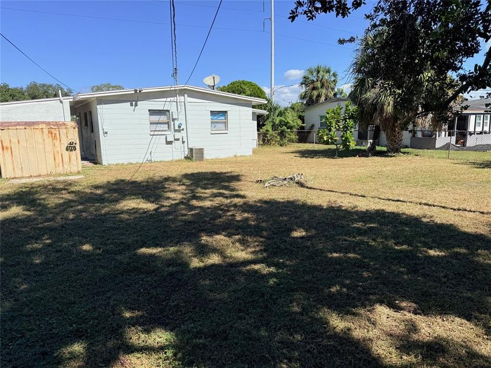 For Rent: $1,795 (3 beds, 1 baths, 744 Square Feet)