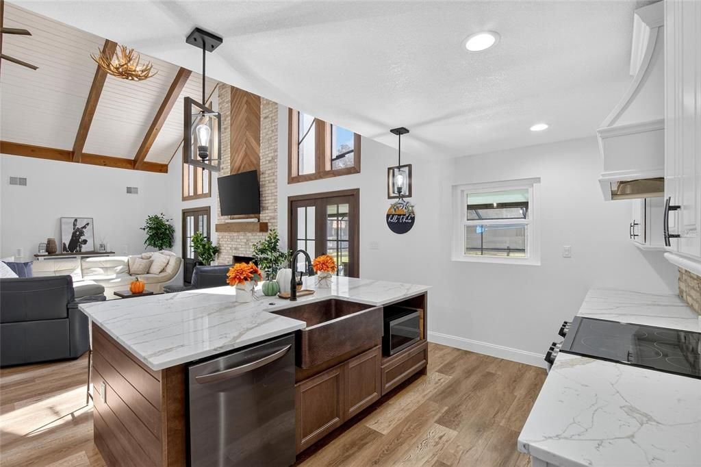 На продажу: $794,000 (3 спален, 3 ванн, 2841 Квадратных фут)