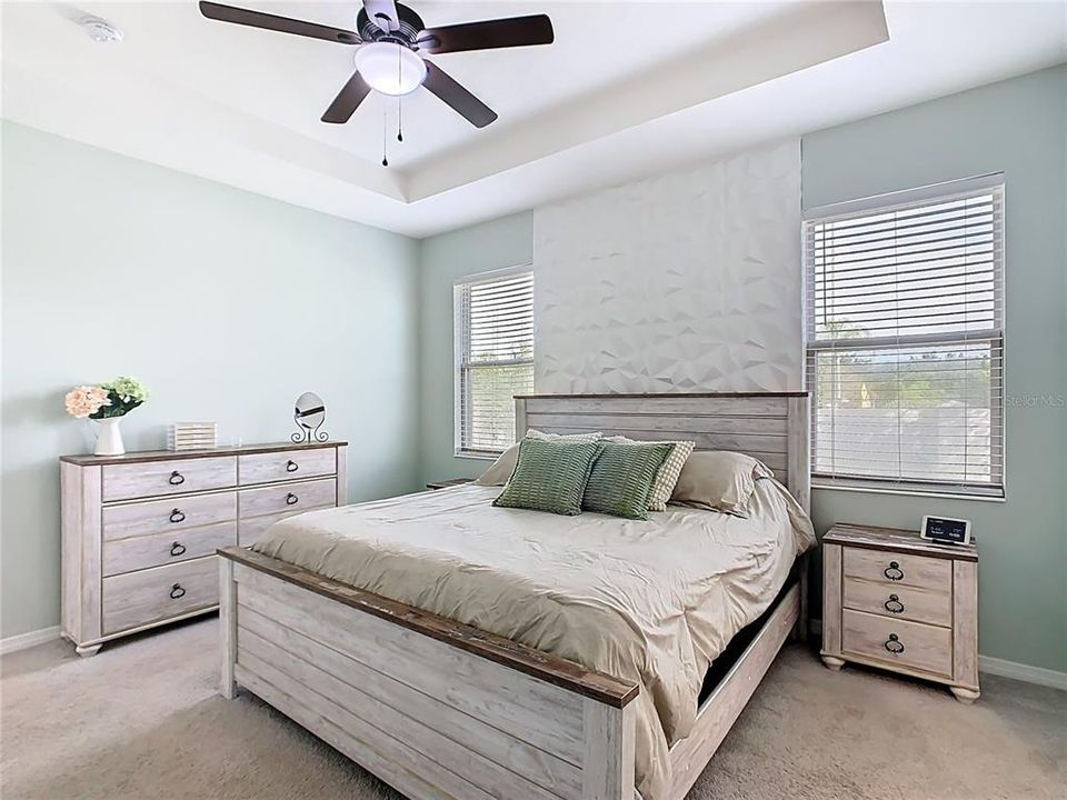 Active With Contract: $399,000 (4 beds, 2 baths, 2092 Square Feet)