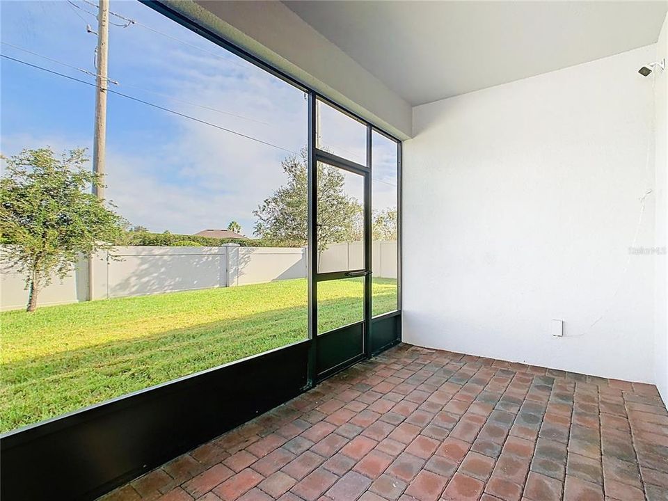 Active With Contract: $399,000 (4 beds, 2 baths, 2092 Square Feet)