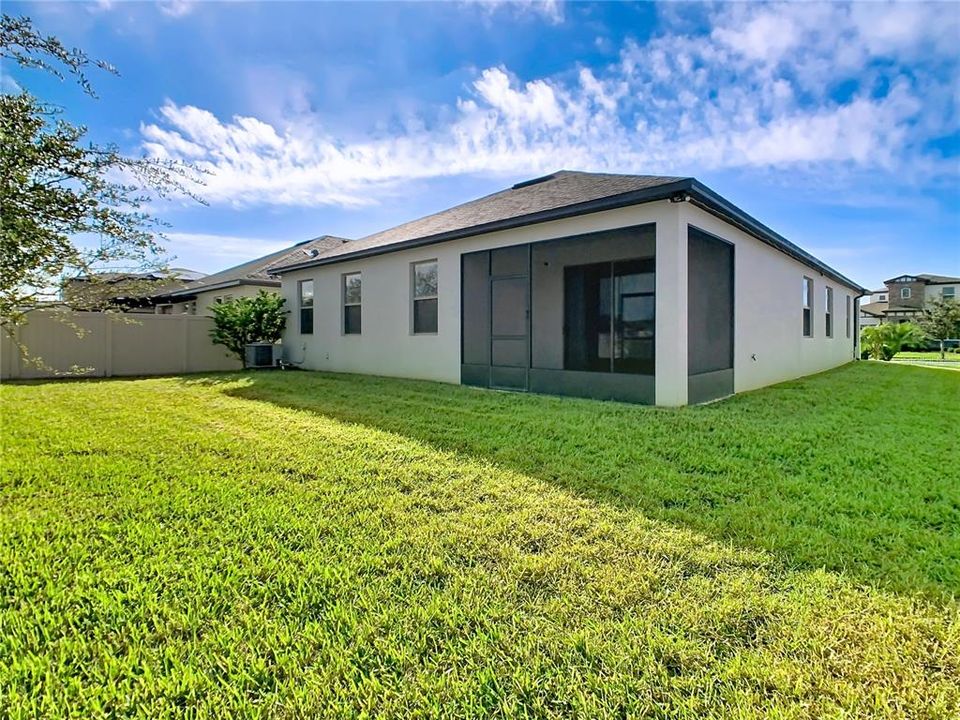 Active With Contract: $399,000 (4 beds, 2 baths, 2092 Square Feet)