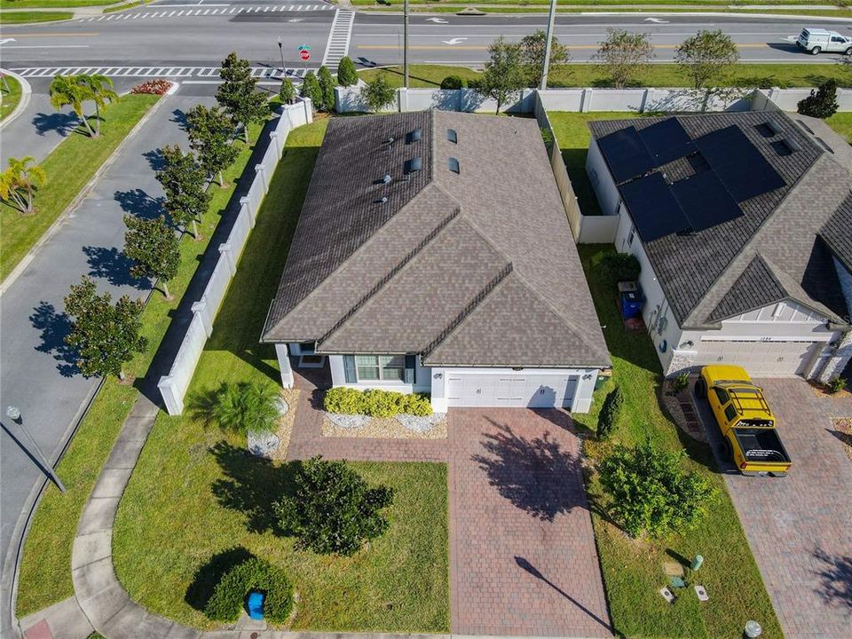 Active With Contract: $399,000 (4 beds, 2 baths, 2092 Square Feet)