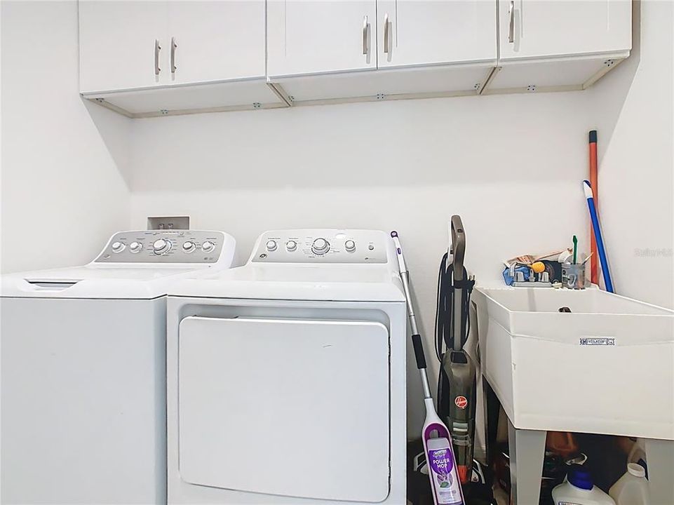 Active With Contract: $399,000 (4 beds, 2 baths, 2092 Square Feet)