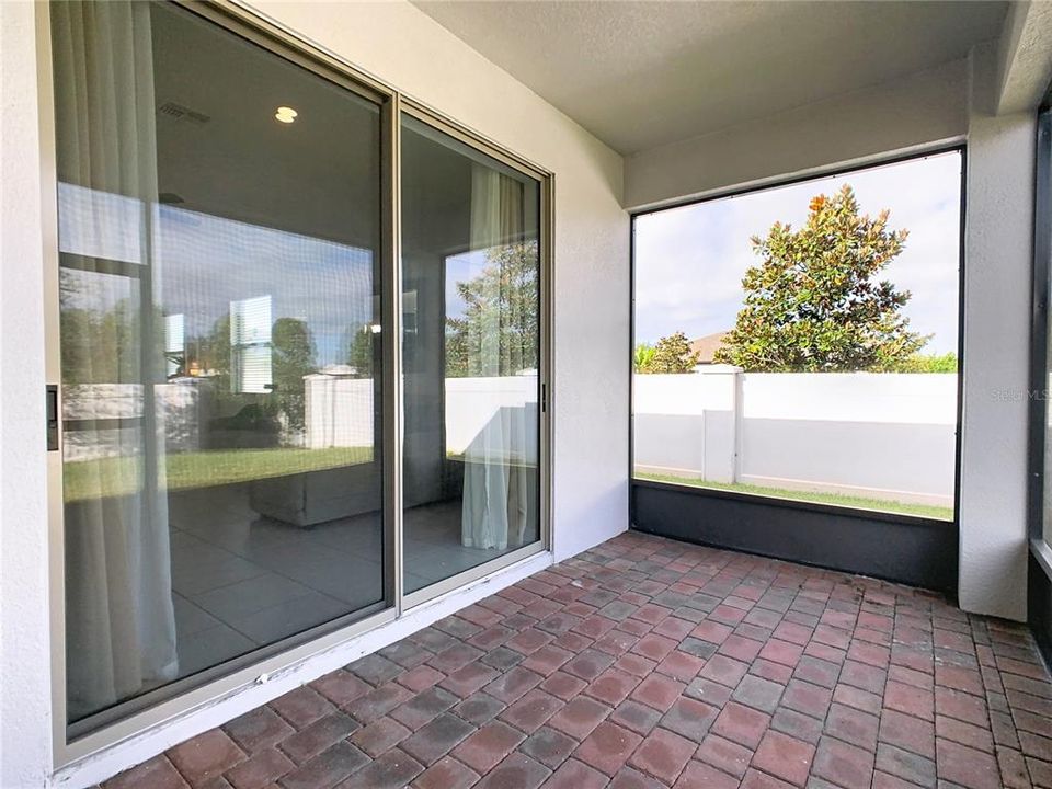 Active With Contract: $399,000 (4 beds, 2 baths, 2092 Square Feet)