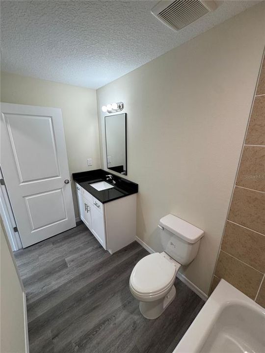 For Sale: $325,000 (3 beds, 2 baths, 1737 Square Feet)