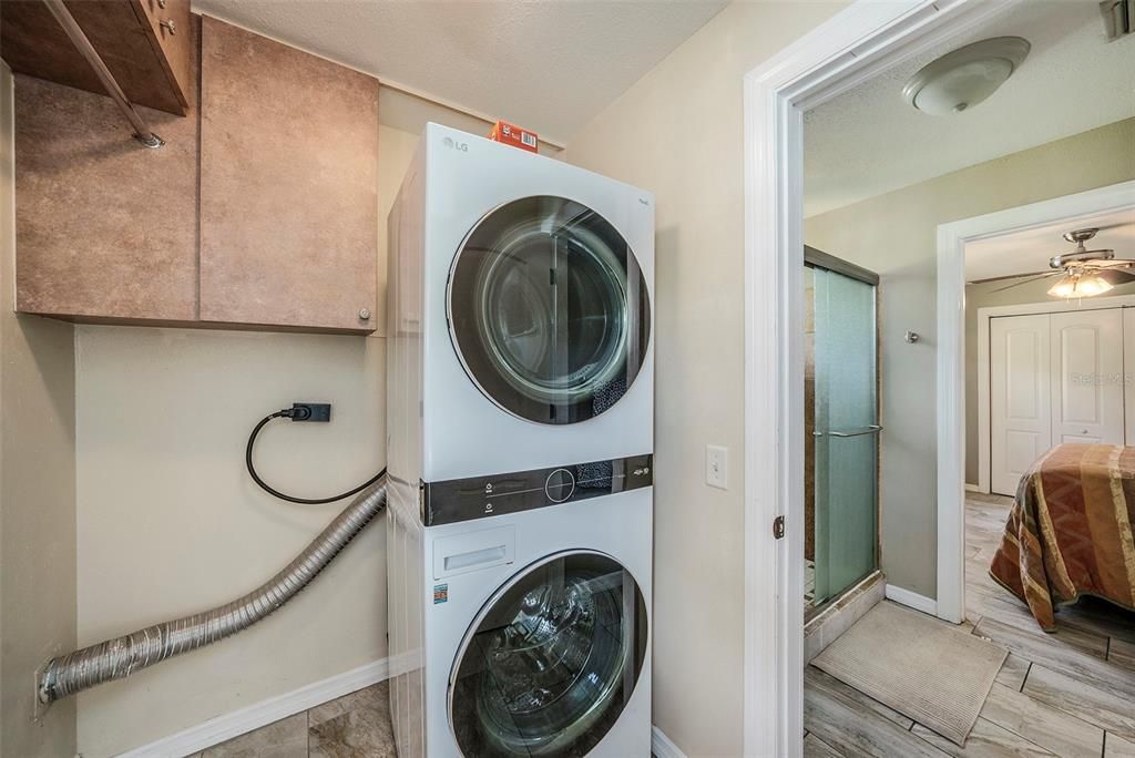 For Sale: $394,999 (3 beds, 2 baths, 1412 Square Feet)