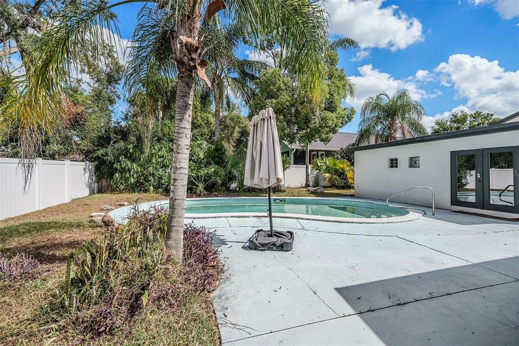 For Sale: $394,999 (3 beds, 2 baths, 1412 Square Feet)