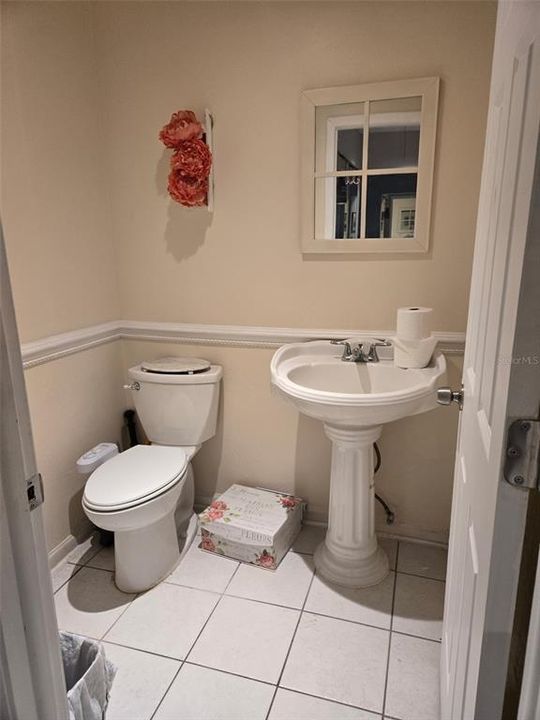 For Sale: $955,000 (4 beds, 2 baths, 2834 Square Feet)