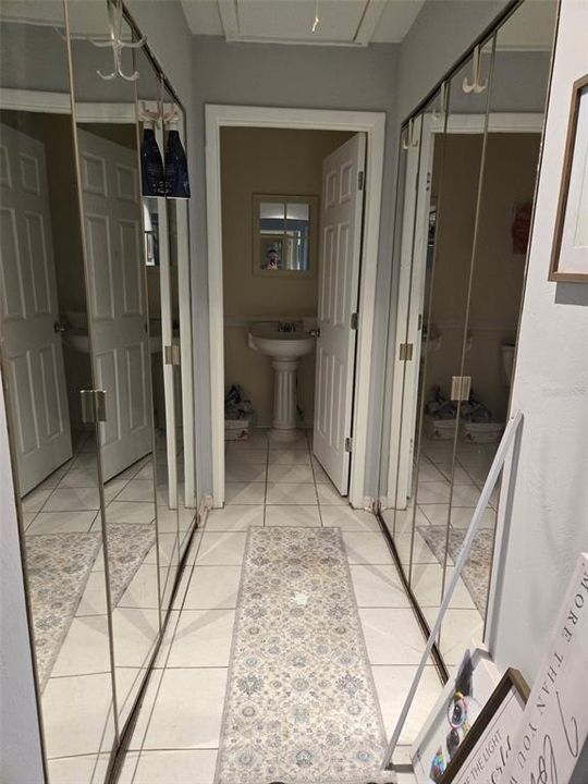 For Sale: $955,000 (4 beds, 2 baths, 2834 Square Feet)