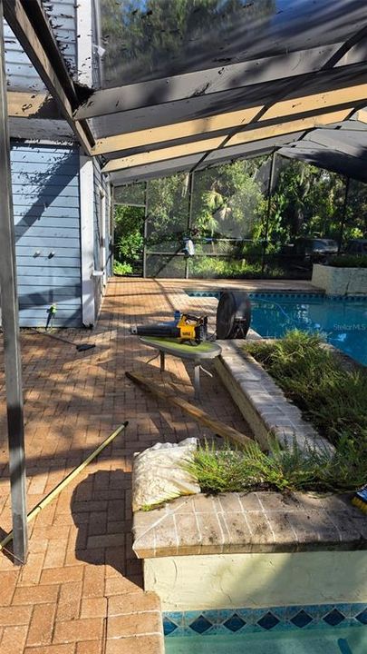 For Sale: $955,000 (4 beds, 2 baths, 2834 Square Feet)