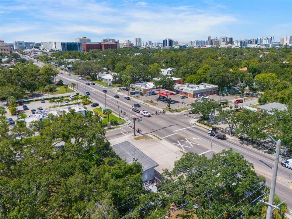 待售: $2,500,000 (0 贝兹, 0 浴室, 1924 平方英尺)