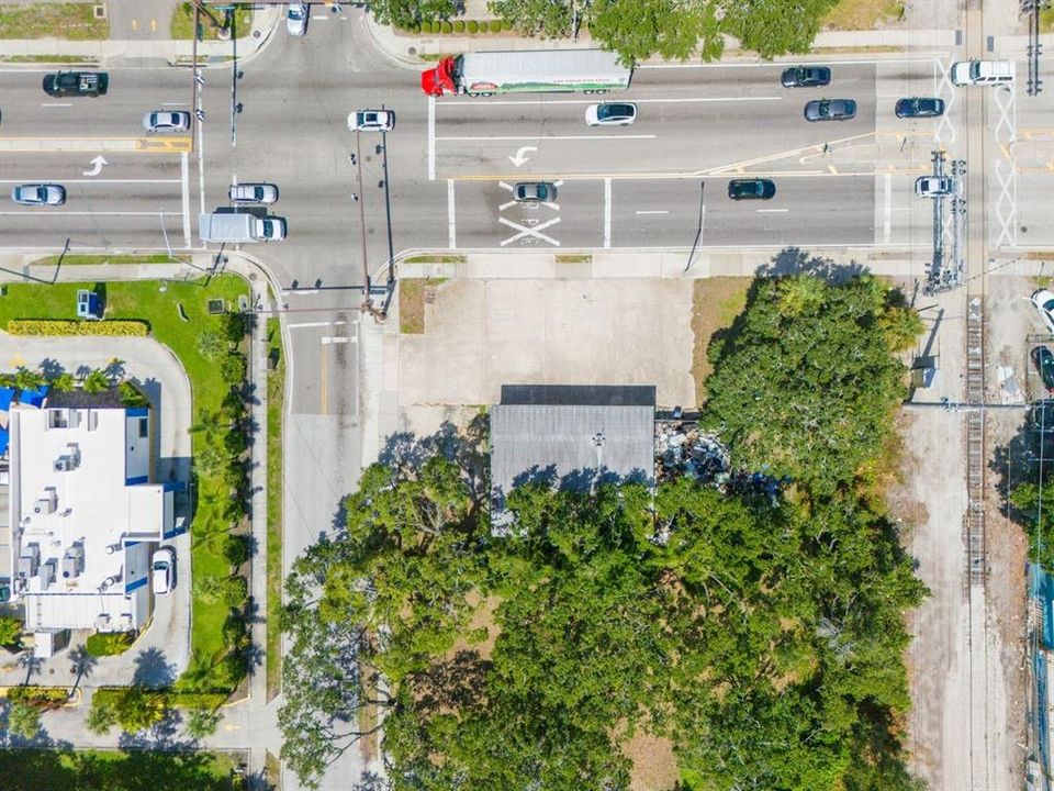 待售: $2,500,000 (0 贝兹, 0 浴室, 1924 平方英尺)