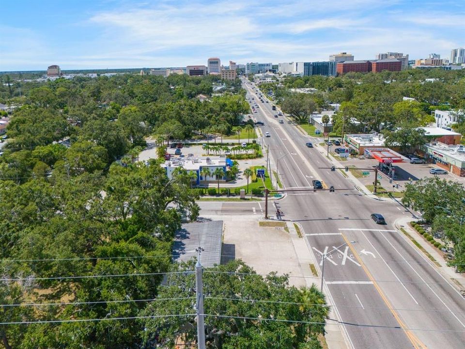 待售: $2,500,000 (0 贝兹, 0 浴室, 1924 平方英尺)