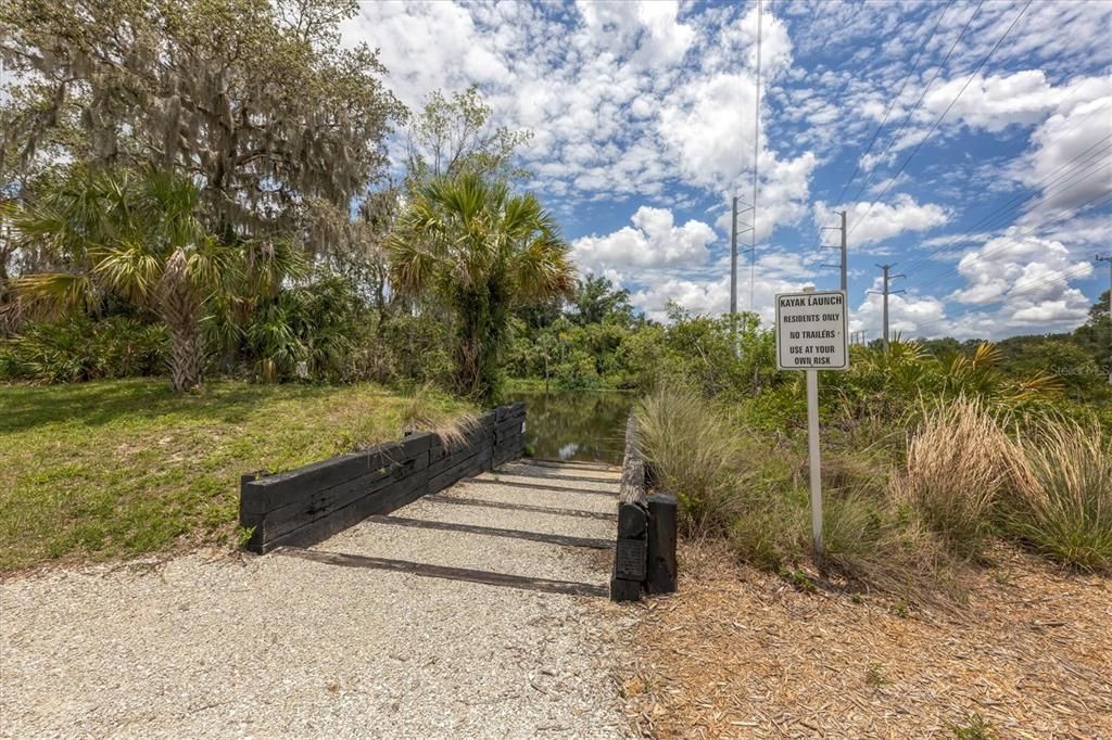 На продажу: $649,000 (3 спален, 2 ванн, 2374 Квадратных фут)