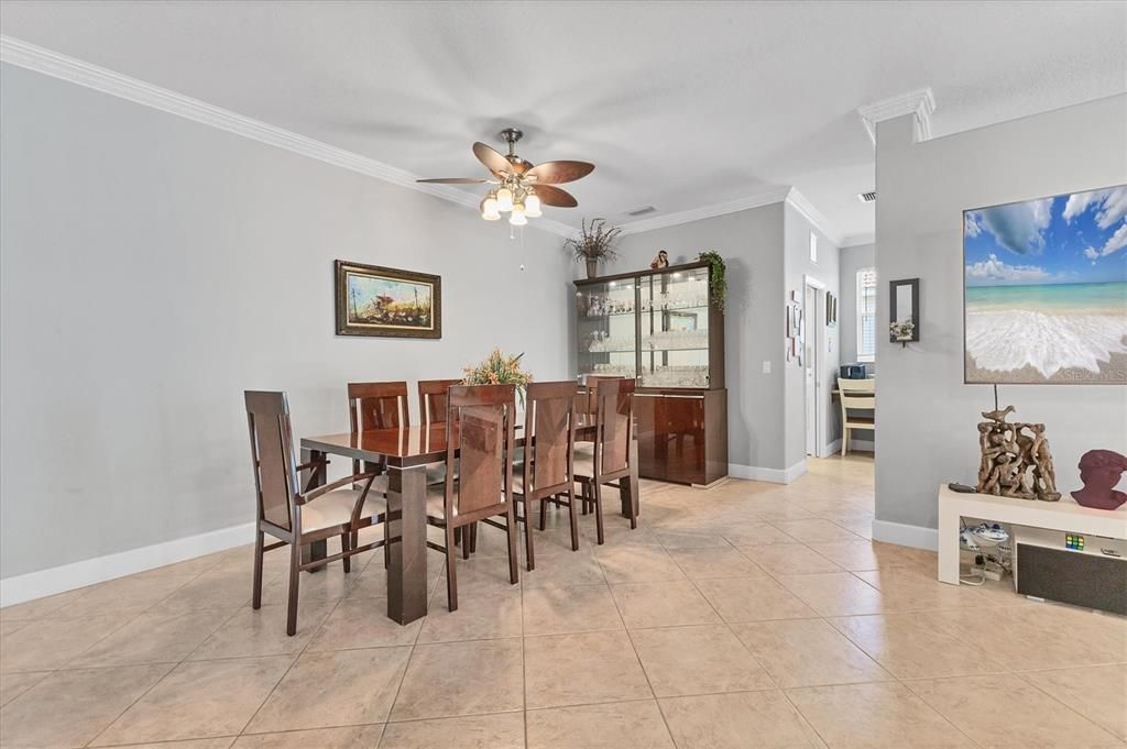 На продажу: $649,000 (3 спален, 2 ванн, 2374 Квадратных фут)