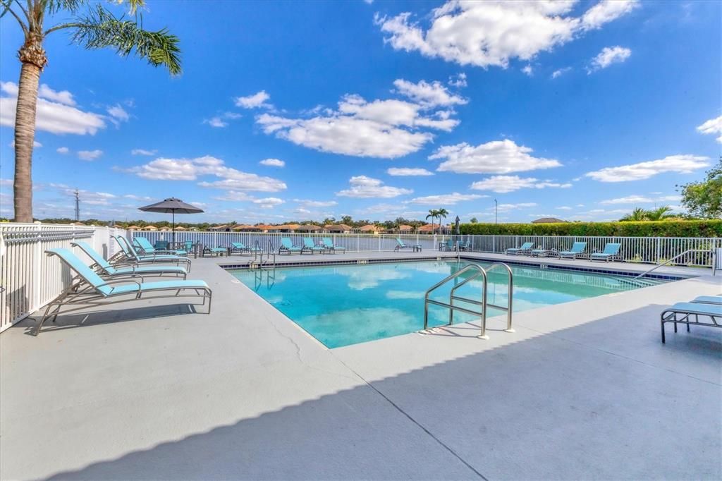 На продажу: $649,000 (3 спален, 2 ванн, 2374 Квадратных фут)