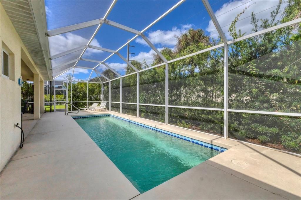 На продажу: $649,000 (3 спален, 2 ванн, 2374 Квадратных фут)