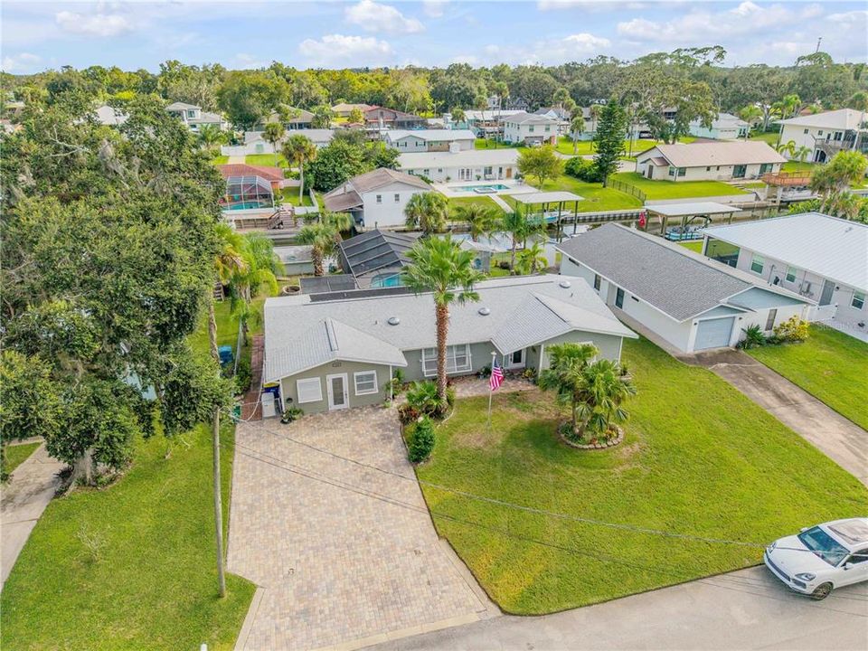 For Sale: $600,000 (3 beds, 2 baths, 1780 Square Feet)