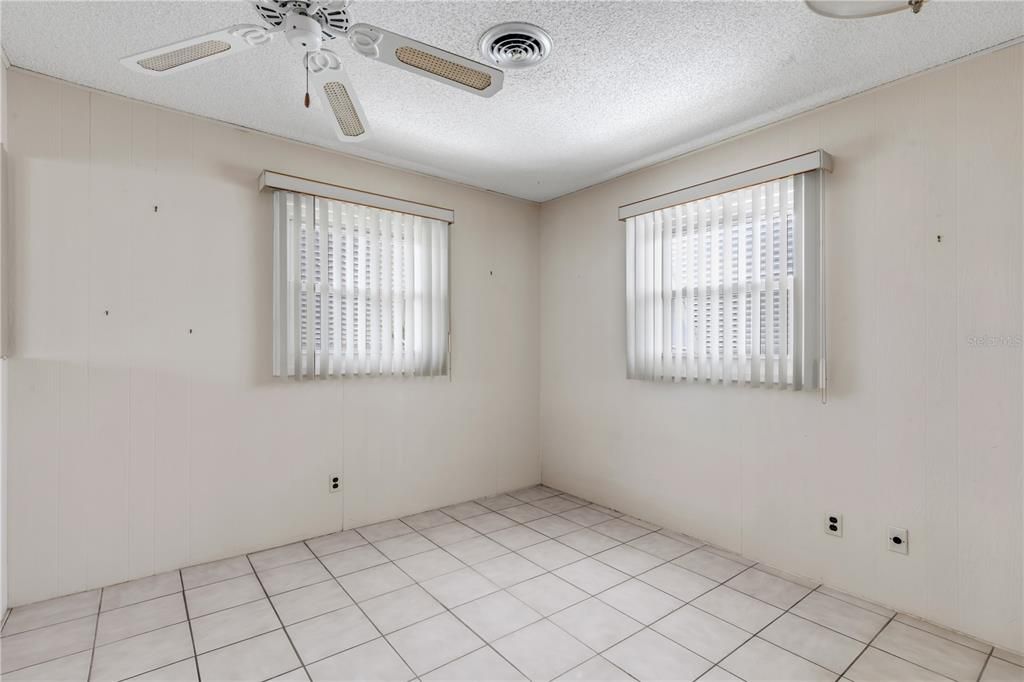 For Sale: $600,000 (3 beds, 2 baths, 1780 Square Feet)