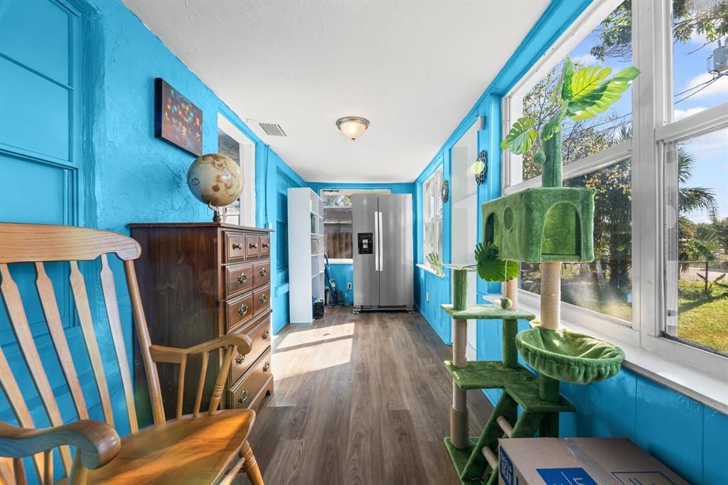 En Venta: $265,000 (4 camas, 2 baños, 1149 Pies cuadrados)