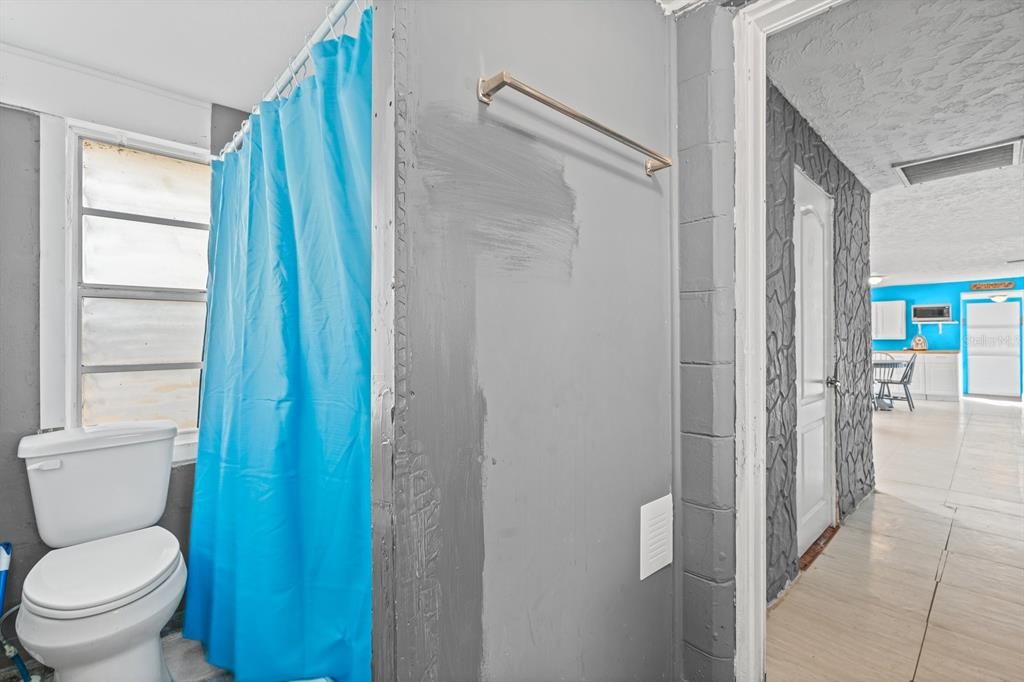 En Venta: $265,000 (4 camas, 2 baños, 1149 Pies cuadrados)