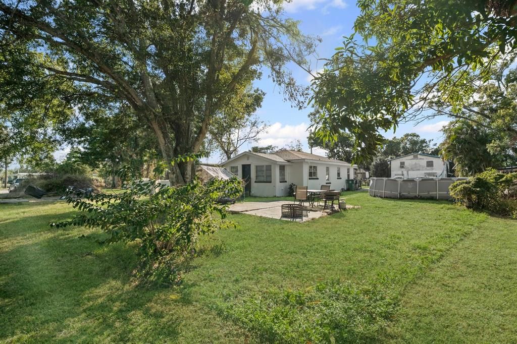 En Venta: $265,000 (4 camas, 2 baños, 1149 Pies cuadrados)