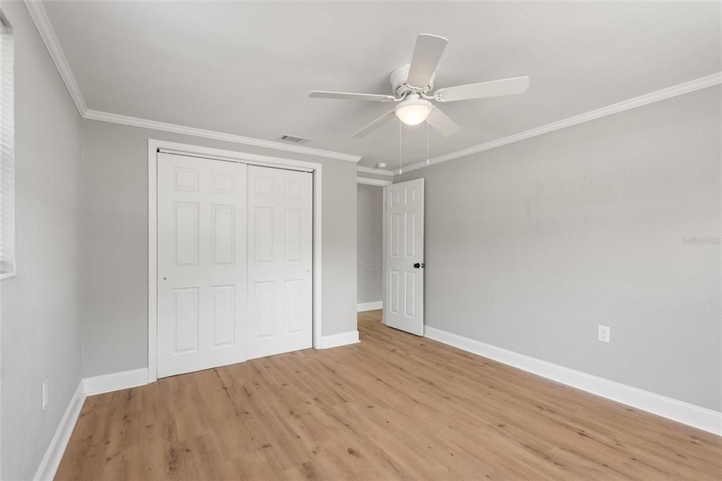 Active With Contract: $269,900 (2 beds, 1 baths, 1066 Square Feet)