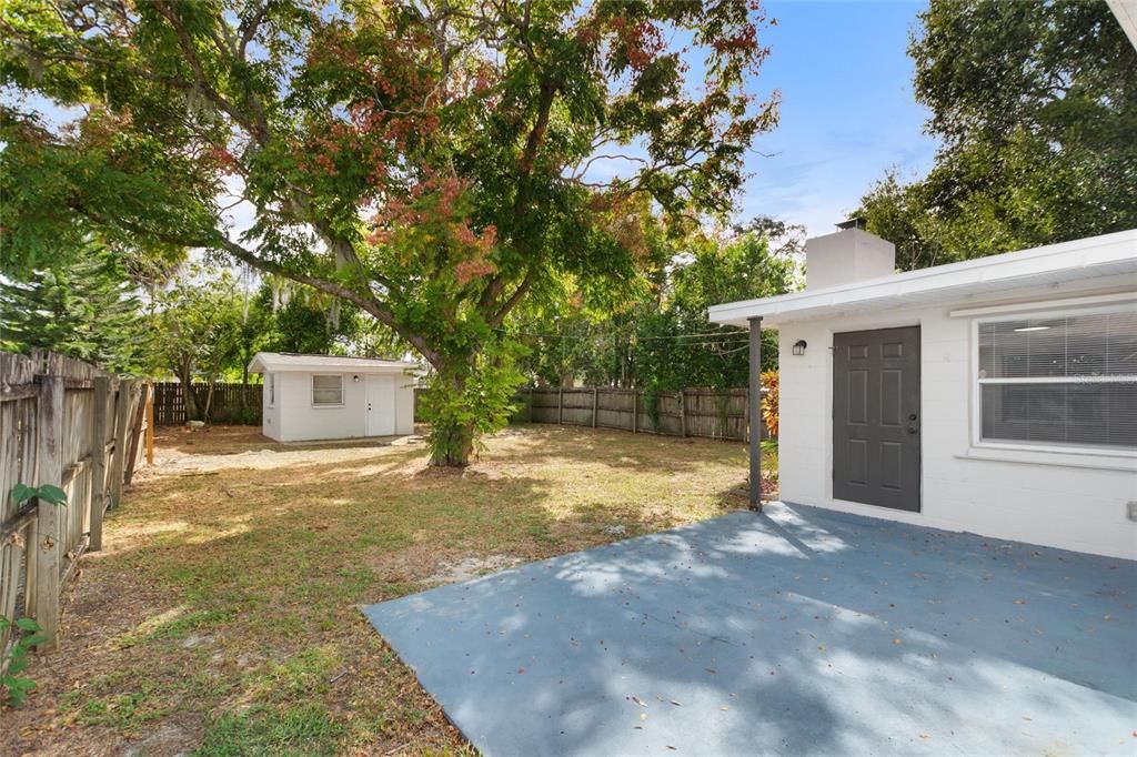 Active With Contract: $269,900 (2 beds, 1 baths, 1066 Square Feet)