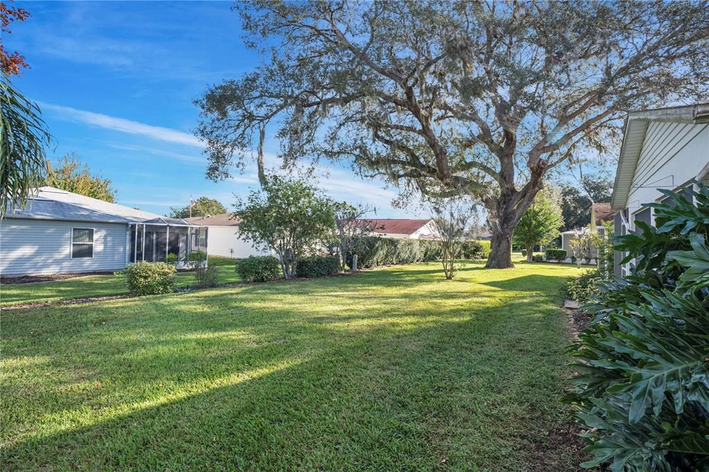 Active With Contract: $242,000 (2 beds, 2 baths, 1288 Square Feet)