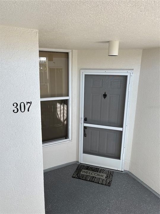 For Rent: $4,000 (2 beds, 2 baths, 1255 Square Feet)