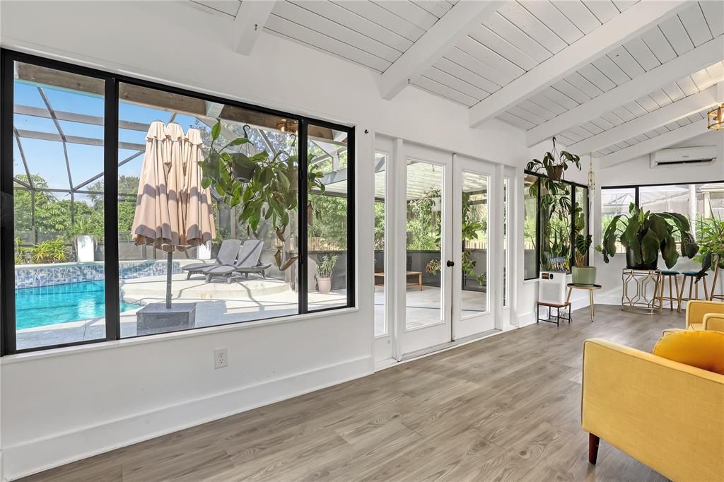 待售: $675,000 (4 贝兹, 2 浴室, 2594 平方英尺)