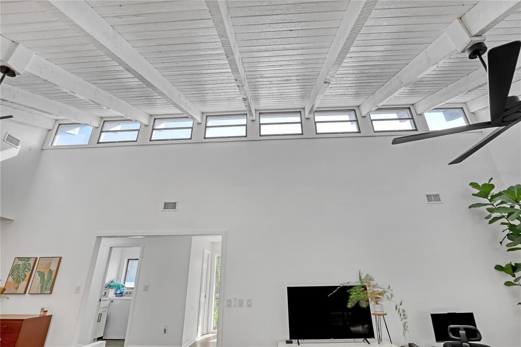 待售: $675,000 (4 贝兹, 2 浴室, 2594 平方英尺)