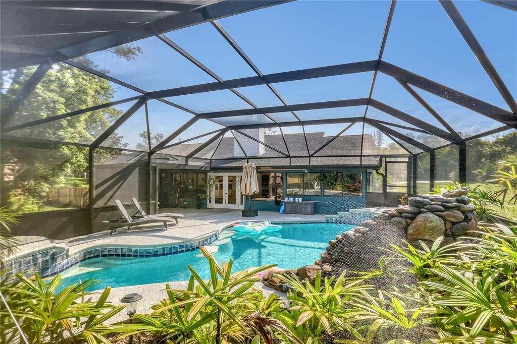 待售: $675,000 (4 贝兹, 2 浴室, 2594 平方英尺)