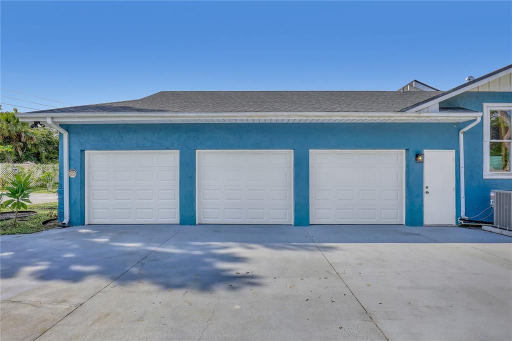 待售: $675,000 (4 贝兹, 2 浴室, 2594 平方英尺)