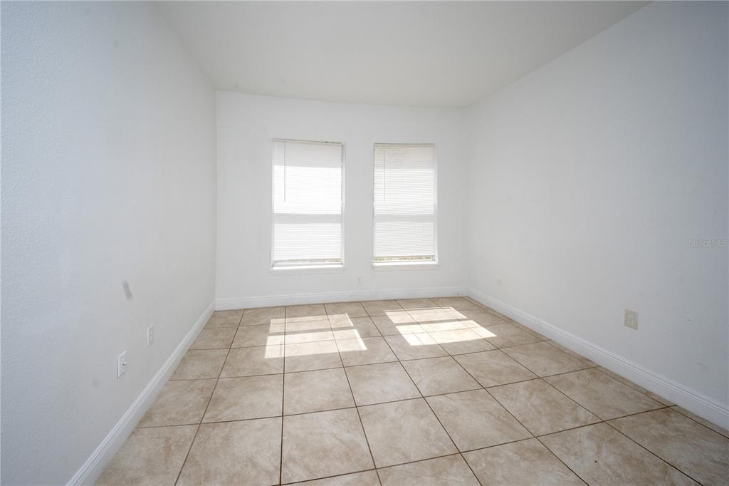 En Renta: $1,900 (3 camas, 2 baños, 1202 Pies cuadrados)