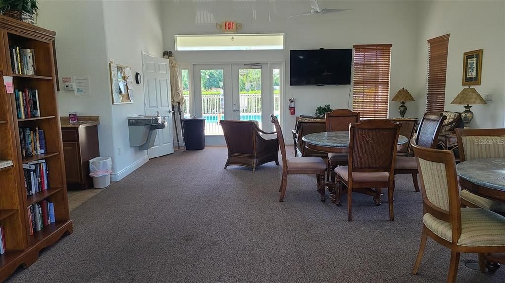 For Sale: $310,500 (3 beds, 2 baths, 1338 Square Feet)