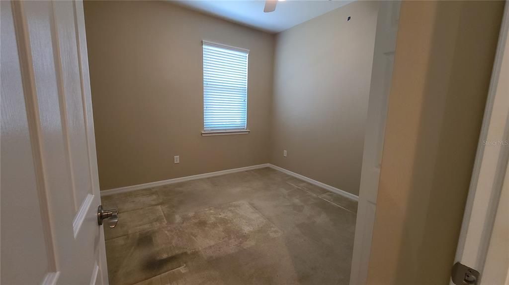 For Sale: $310,500 (3 beds, 2 baths, 1338 Square Feet)