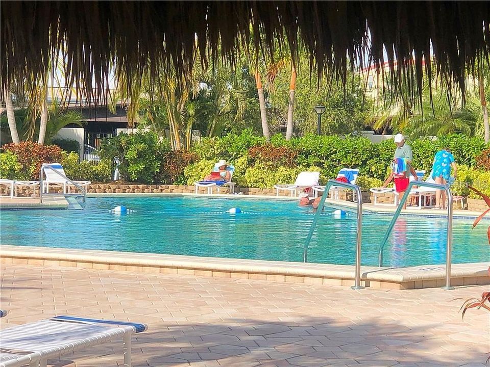 Activo con contrato: $3,150 (2 camas, 2 baños, 1240 Pies cuadrados)