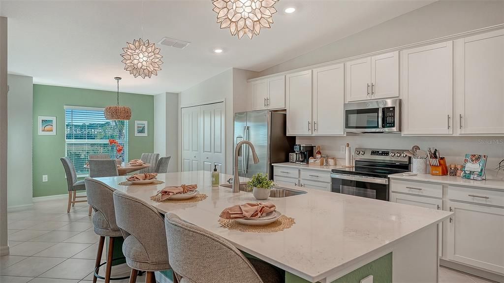 For Rent: $6,500 (2 beds, 2 baths, 1366 Square Feet)